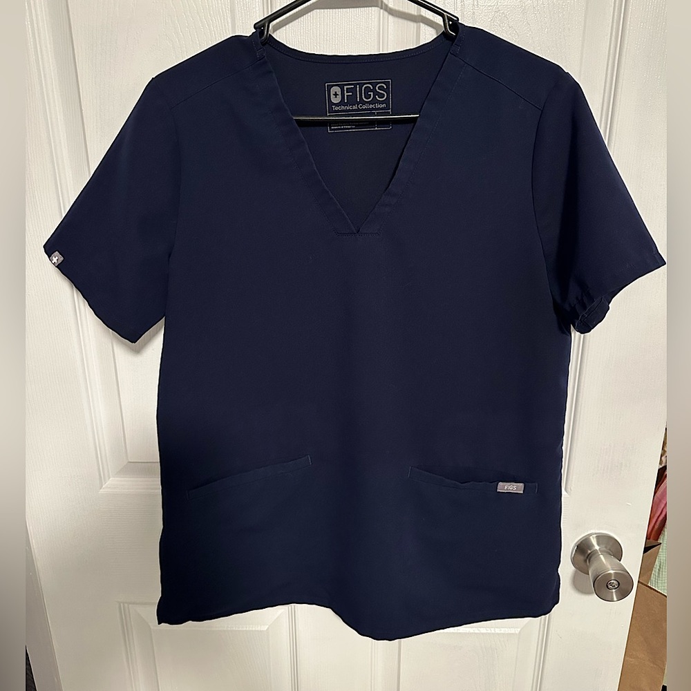 Figs navy Casma scrub top